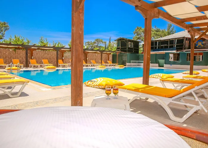 מלון Salinas Wooden Houses