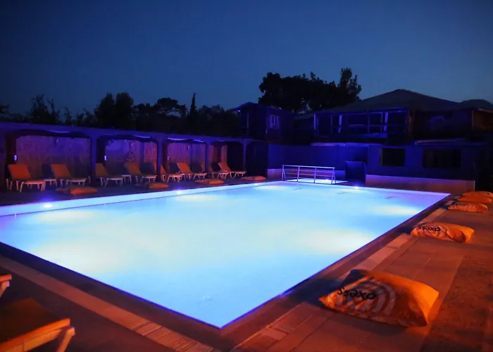 Salinas Wooden Houses オリンポス